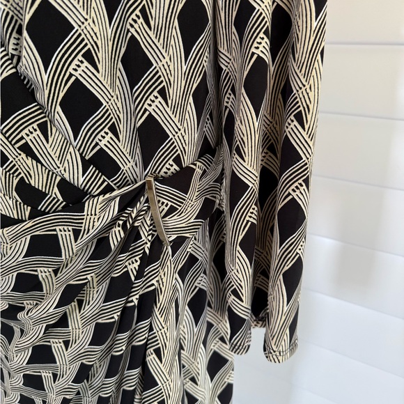 White House black market Elegant Black and Cream Patterned‎ Dress in Sz 14 - Picture 10 of 15